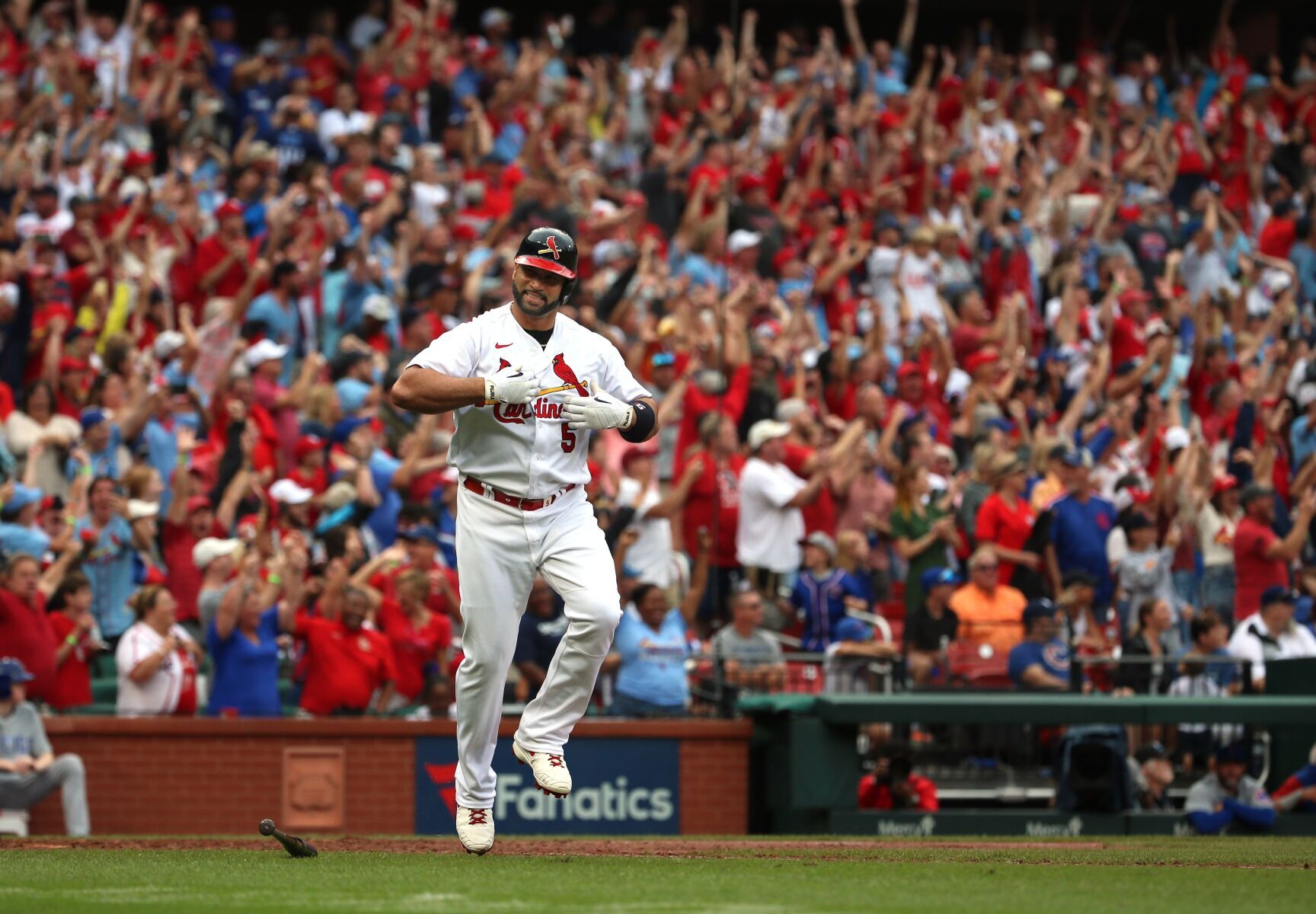St. Louis Cardinals beat Chicago Cubs 2-0 Sunday